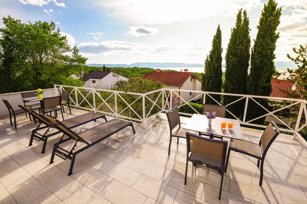 Apartmani Alice Нивице Екстериор снимка