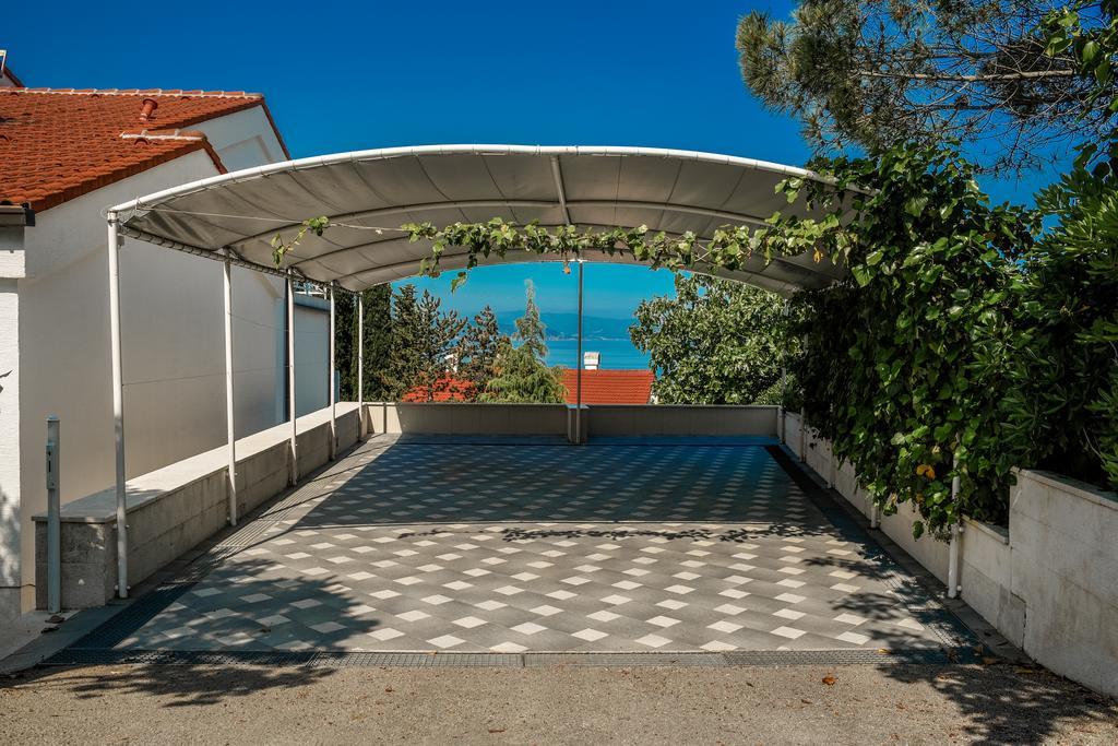Apartmani Alice Нивице Екстериор снимка