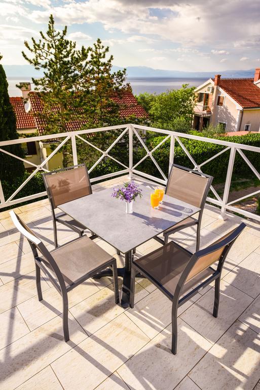 Apartmani Alice Нивице Екстериор снимка