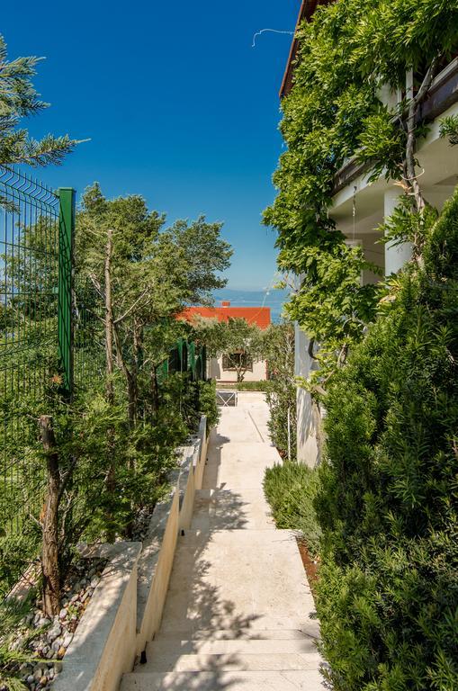 Apartmani Alice Нивице Екстериор снимка